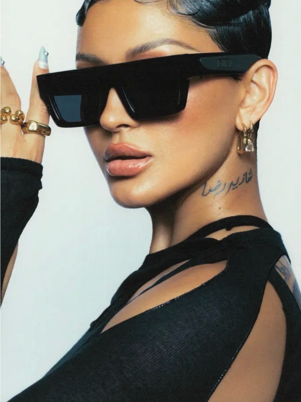 Dezi Rectangular Black Sunglasses